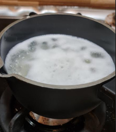 boiling rice water