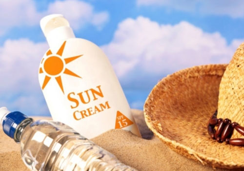 محصولات مراقبت از پوست در برابر آفتاب